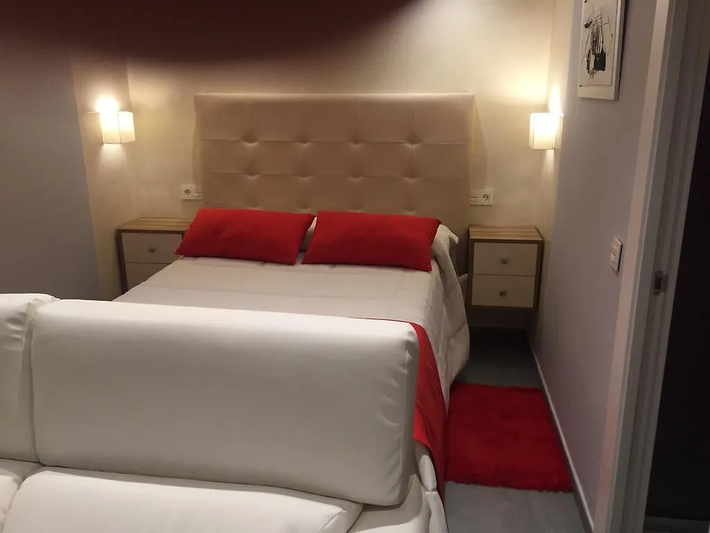 公寓 Apartamentos Gold Beach 马拉加