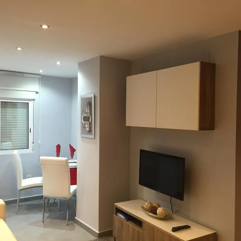 Apartamentos Gold Beach 马拉加